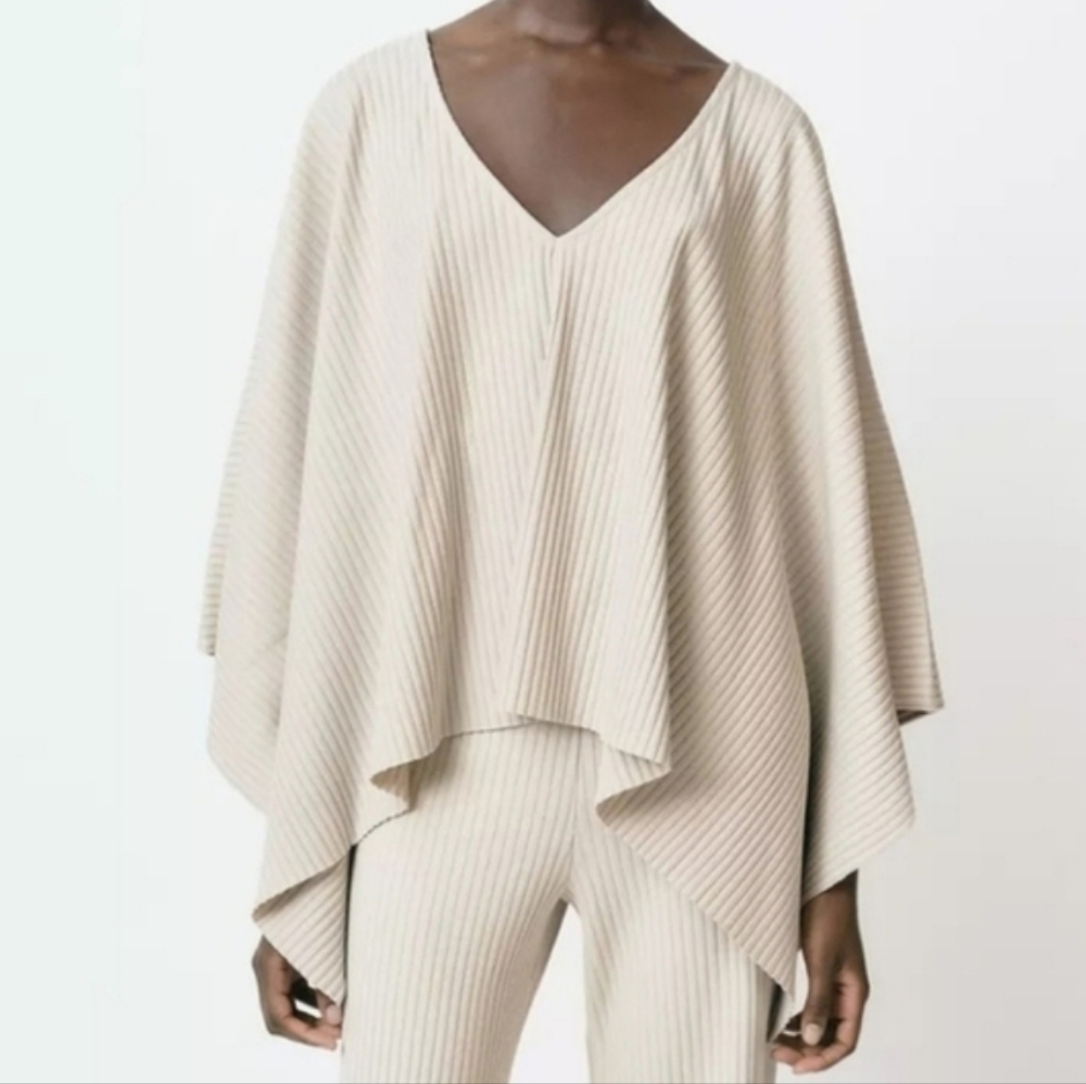 NWOT ZARA Ribbed Knit Poncho Top Beige Price Firm